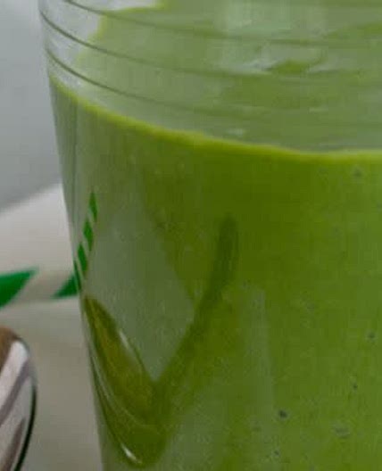 Peachy Green Smoothie