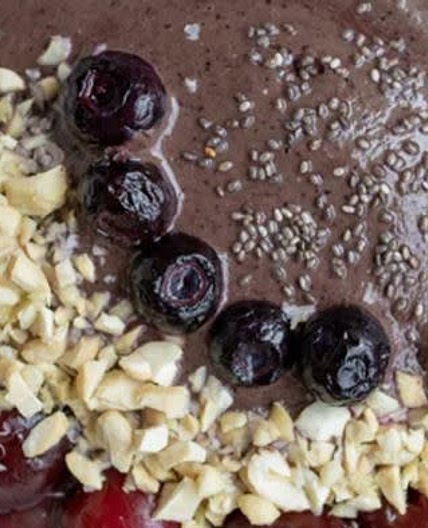 Cherry Berry Smoothie Bowl
