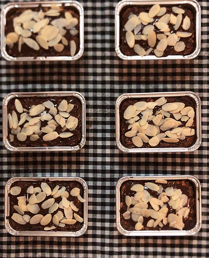 Dark chocolate Oatmeal banana cupcake 