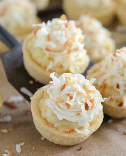 Coconut Cream Pie Cookie Cups