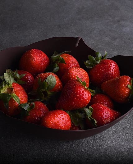 DIY Strawberry Crunch Pops