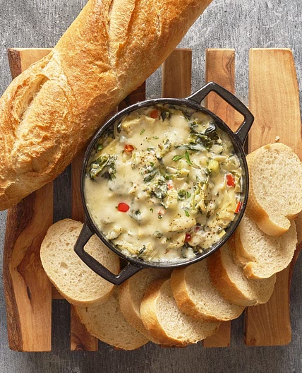 Baked Spinach Artichoke Yogurt Dip