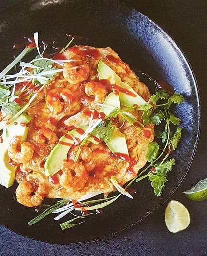 Thai-style omelette with prawns