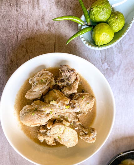GONDHORAJ MURGI (KAFIR LIME CHICKEN)