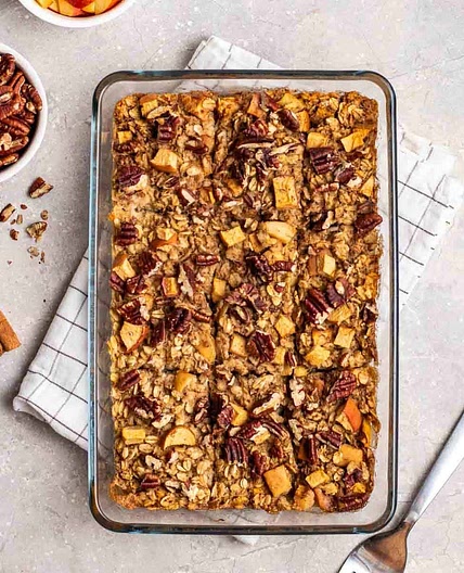 Baked Oatmeal with Applesauce