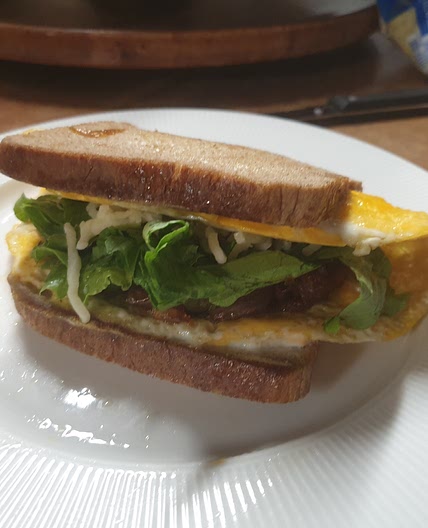 Breakfast egg sandwich