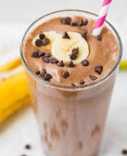 Healthy chocolate peanut butter banana smoothie 