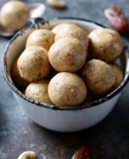 3-Ingredient Nutty Cashew Bites