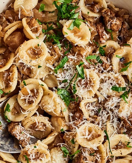 Caramelized Onion, Apple, and Sausage Pasta