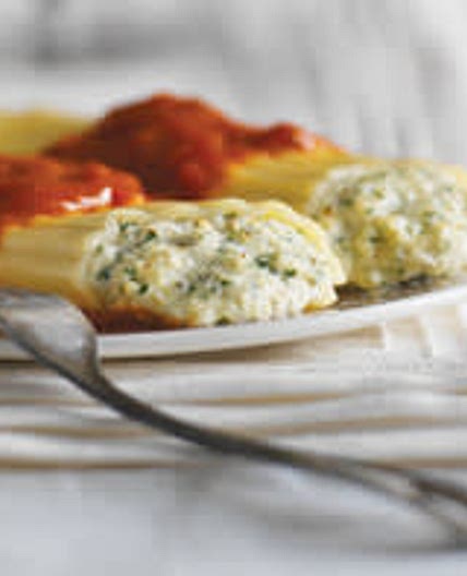 Easy Baked Manicotti