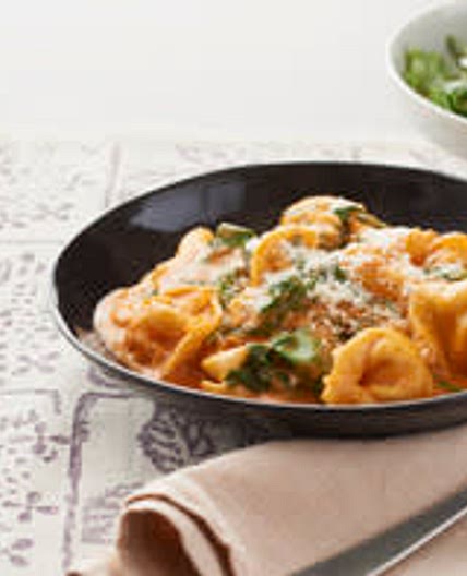 Tortellini in Creamy Rose Sauce