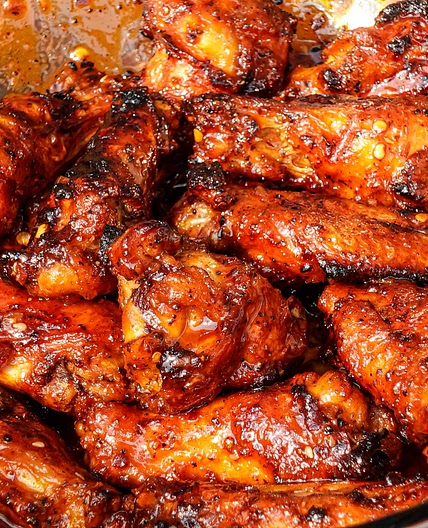TFTI BBQ’s Buffalo Wings on Steroids 