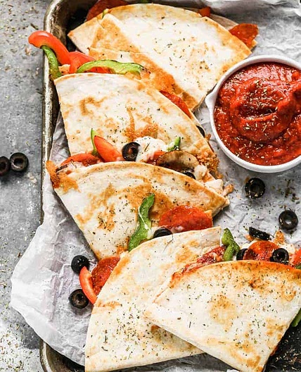 Pizza Quesadilla