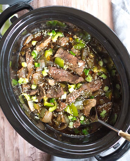 Crockpot Chinese Pepper Steak with Green Peppers and Onions