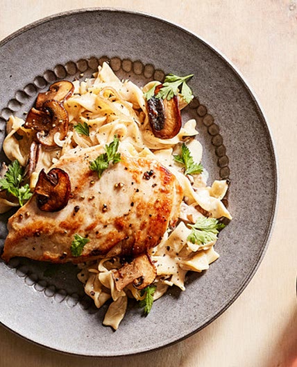 Creamy Chicken and Mushrooms with Egg Noodles
