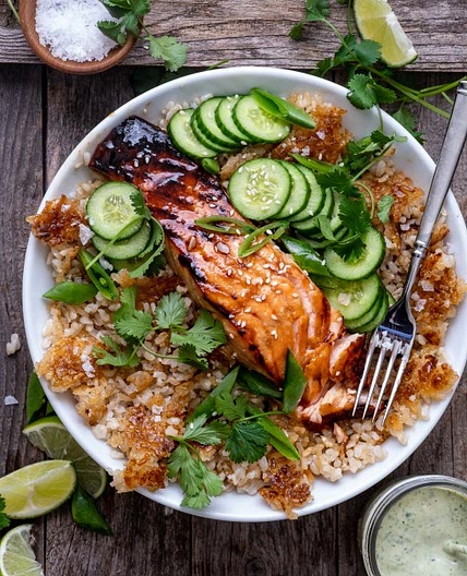 Crunchy Brown Rice Bowls with Salmon and Herbed Tahini