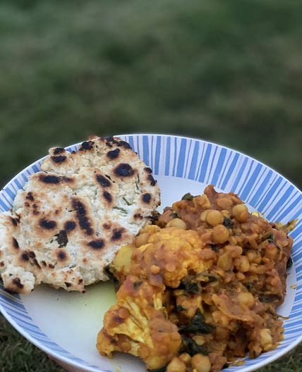 Cauliflower and Spinach Dahl with homemade naans