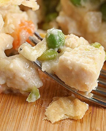 6-Ingredient Chicken Pot Pie Recipe Is the Easiest 30-Minute Dinner Ever