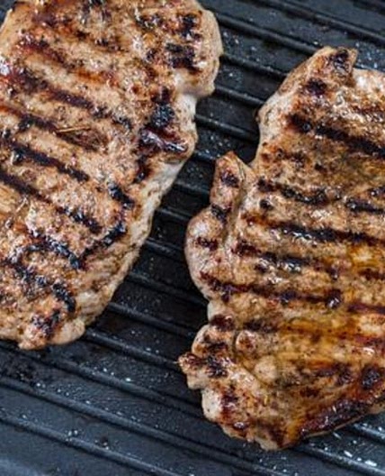 Cooking Steaks On Griddle Pans