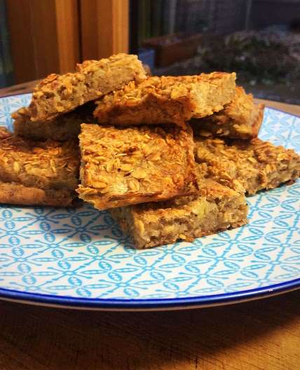 Slimming world friendly banana flapjacks