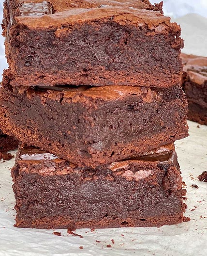 FUDGE BROWNIES