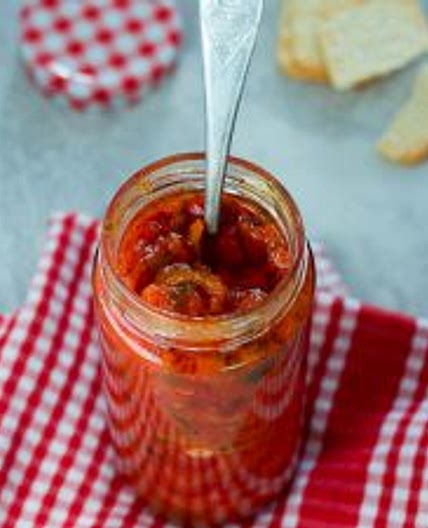 Pindjur: Balkan Tomato and Red Pepper Spread
