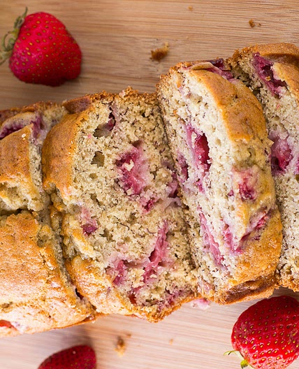 Pain aux fraises et bananes