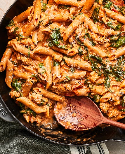 One-Skillet Cheesy Ground Chicken Pasta
