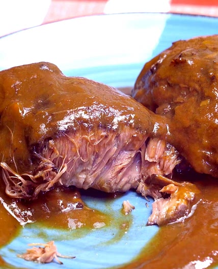 Carrilleras de vino tinto