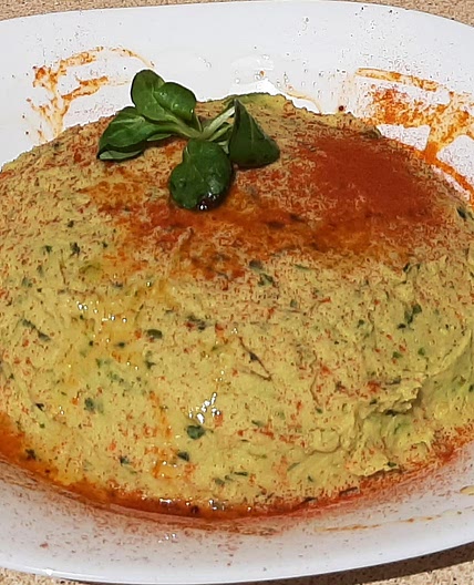 Hummus Troya
