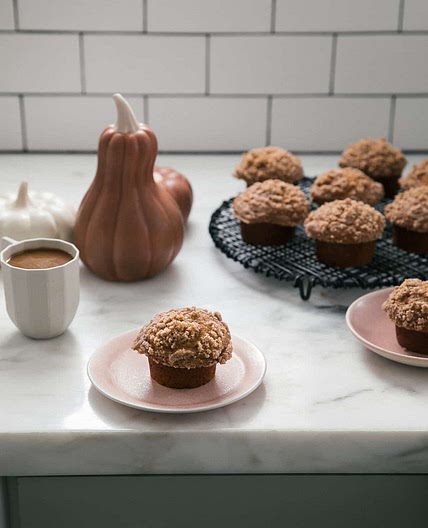 Apple Cider Doughnut Muffins
