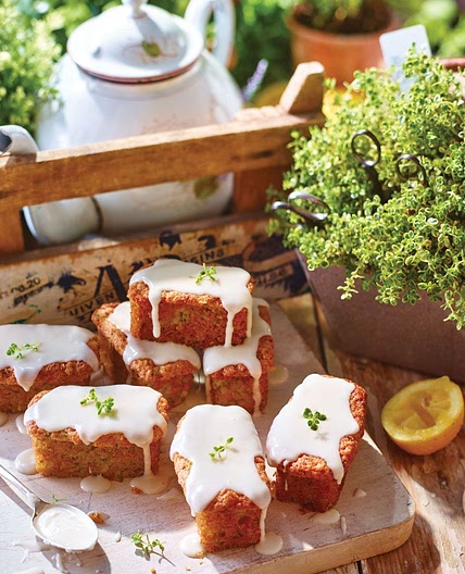 Little lemon and thyme loaves