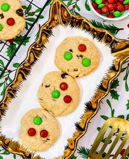 Air Fryer Christmas M&M Cookies