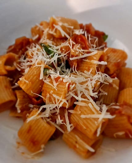 Rigatoni with Roasted Tomato Sauce