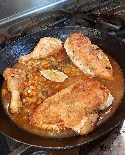 Braised chicken with cashew butter