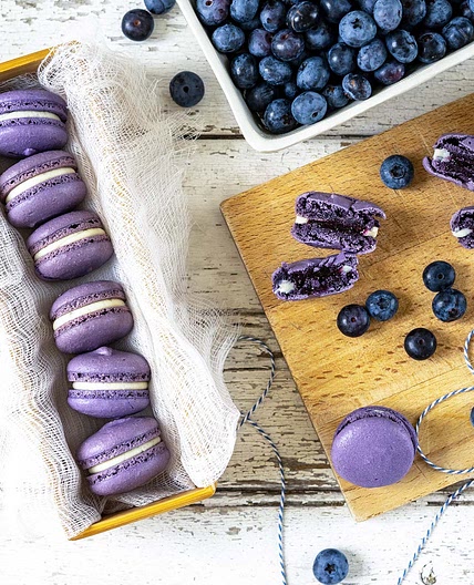 Blueberry Cheesecake Macarons