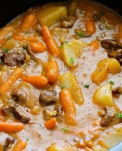 Slow cooker beef stew