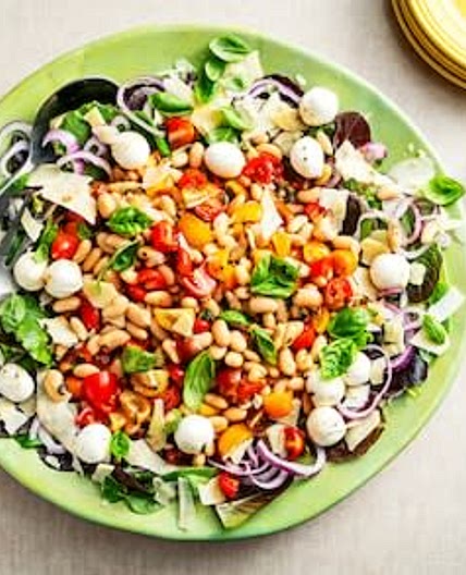 Pizza Salad With Marinated White Beans