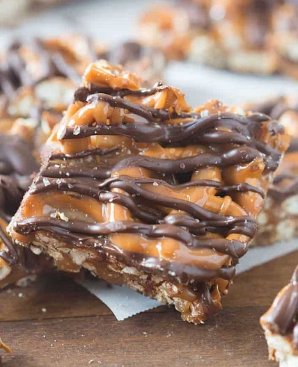 Salted Chocolate and Caramel Pretzel Bars