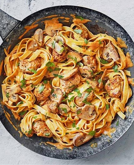 Speedy sausage stroganoff tagliatelle
