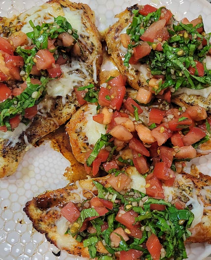 Skinny Bruschetta Chicken