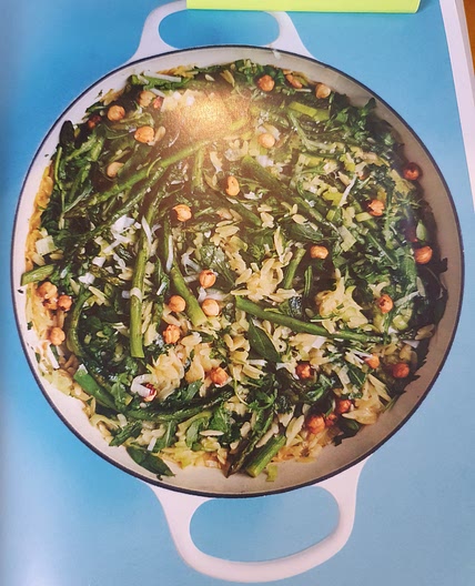 leek orzotto with asparagus