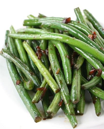 Asian-Style Garlic Green Beans