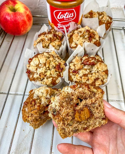 How To Make Easy Applesauce Muffins
