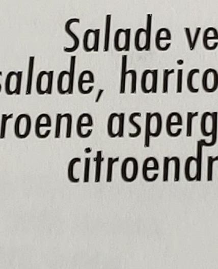 Groene salade asperges doperwten citroendressing