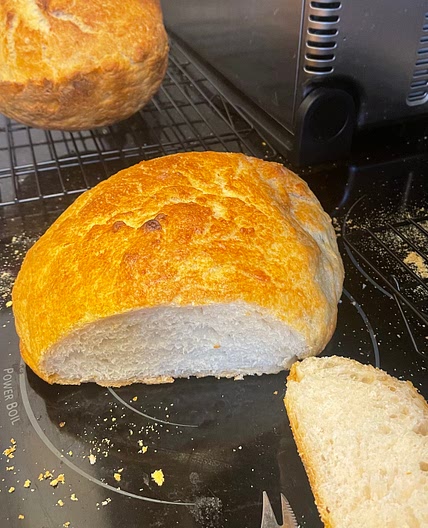 Better-Than-Bakery No-Knead Sourdough