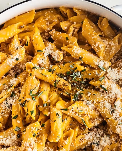 One-Pot Creamy Pumpkin Pasta