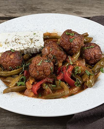 Pork meatballs and green beans
