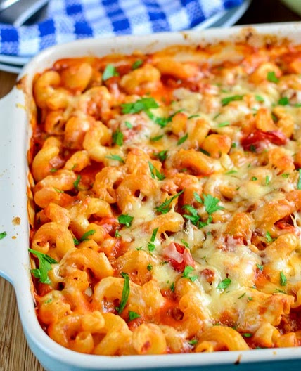 Chicken, Bacon and Tomato Pasta Bake