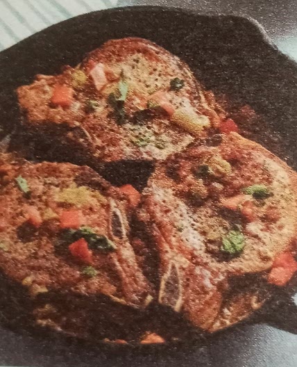 Skillet pork chops & tomatoes